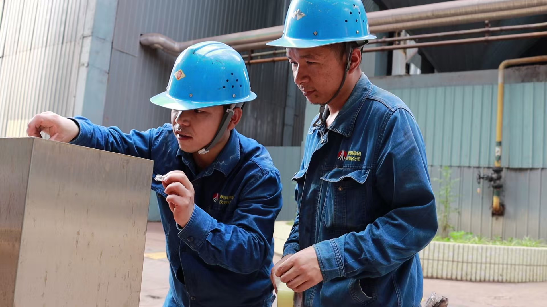 �ġ��F������������y