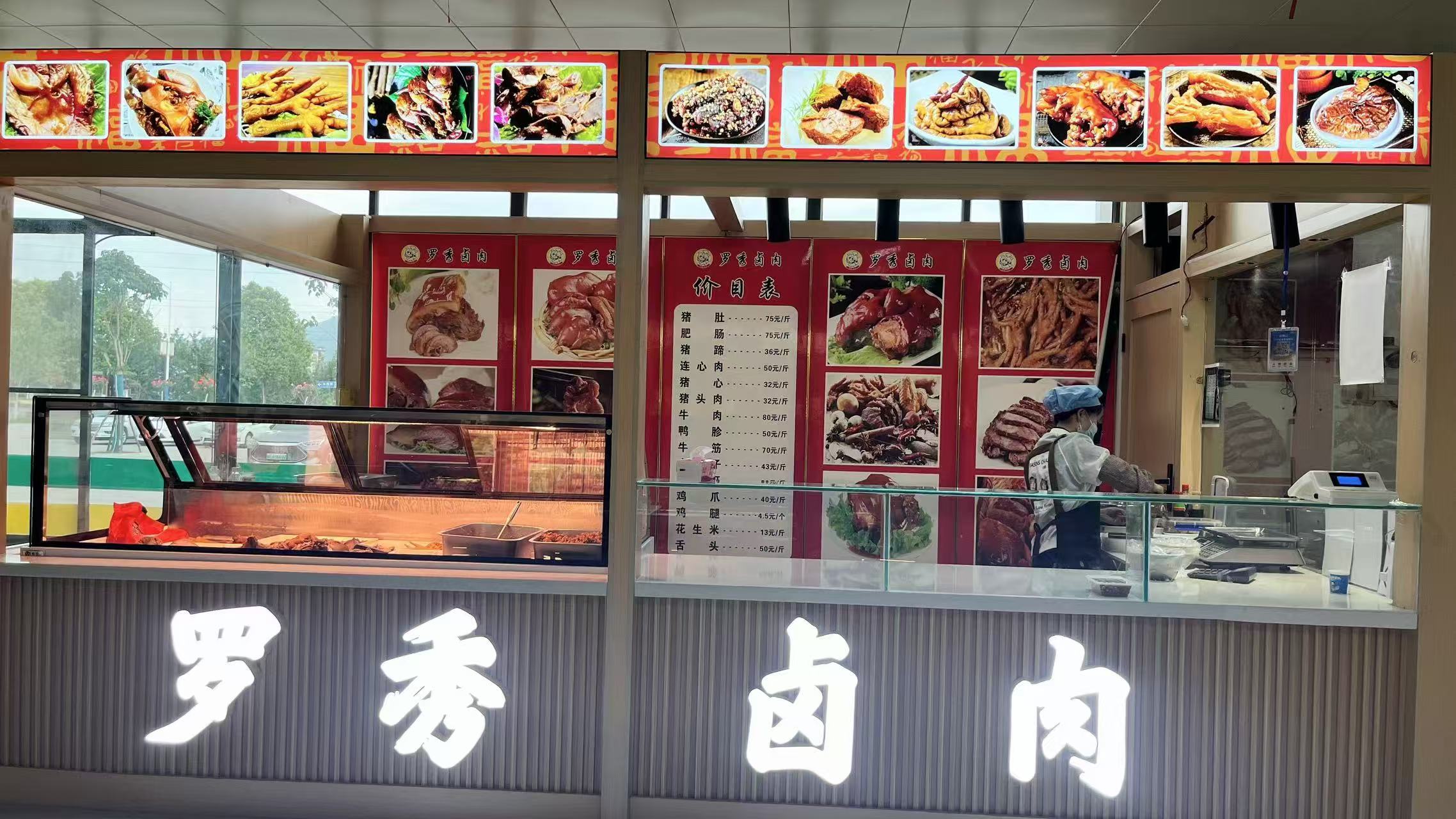 �L�ͷ��ա���ɫ������������ɫ������(n��i)�����������������M���ڷ����c�ΰ���������