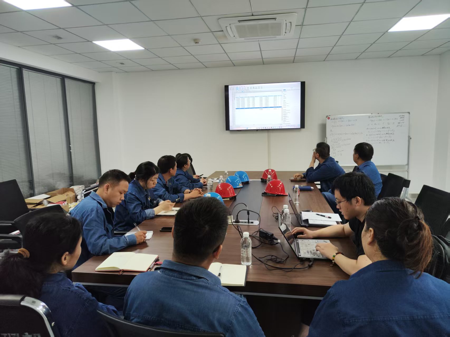 ����Ʉ��㣬�������M�O�����c�Ŀ����