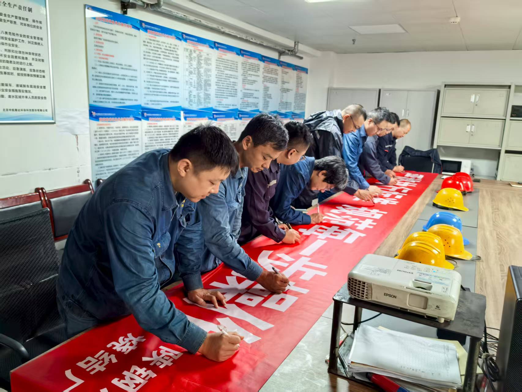 �á��ҷ���˼�S�����׷��� ׌���|���¡������|��