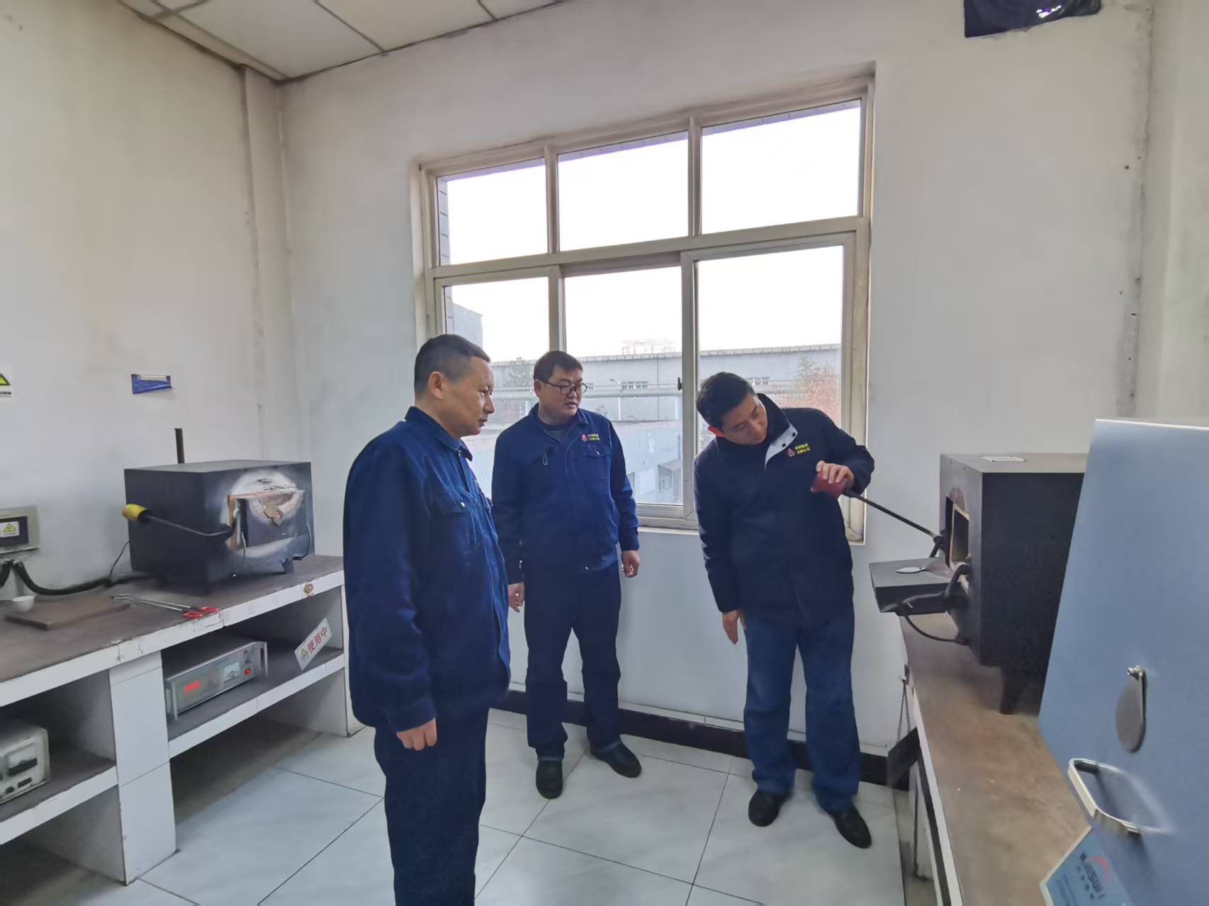 ���[���������� �鰲ȫ���Ӵa��