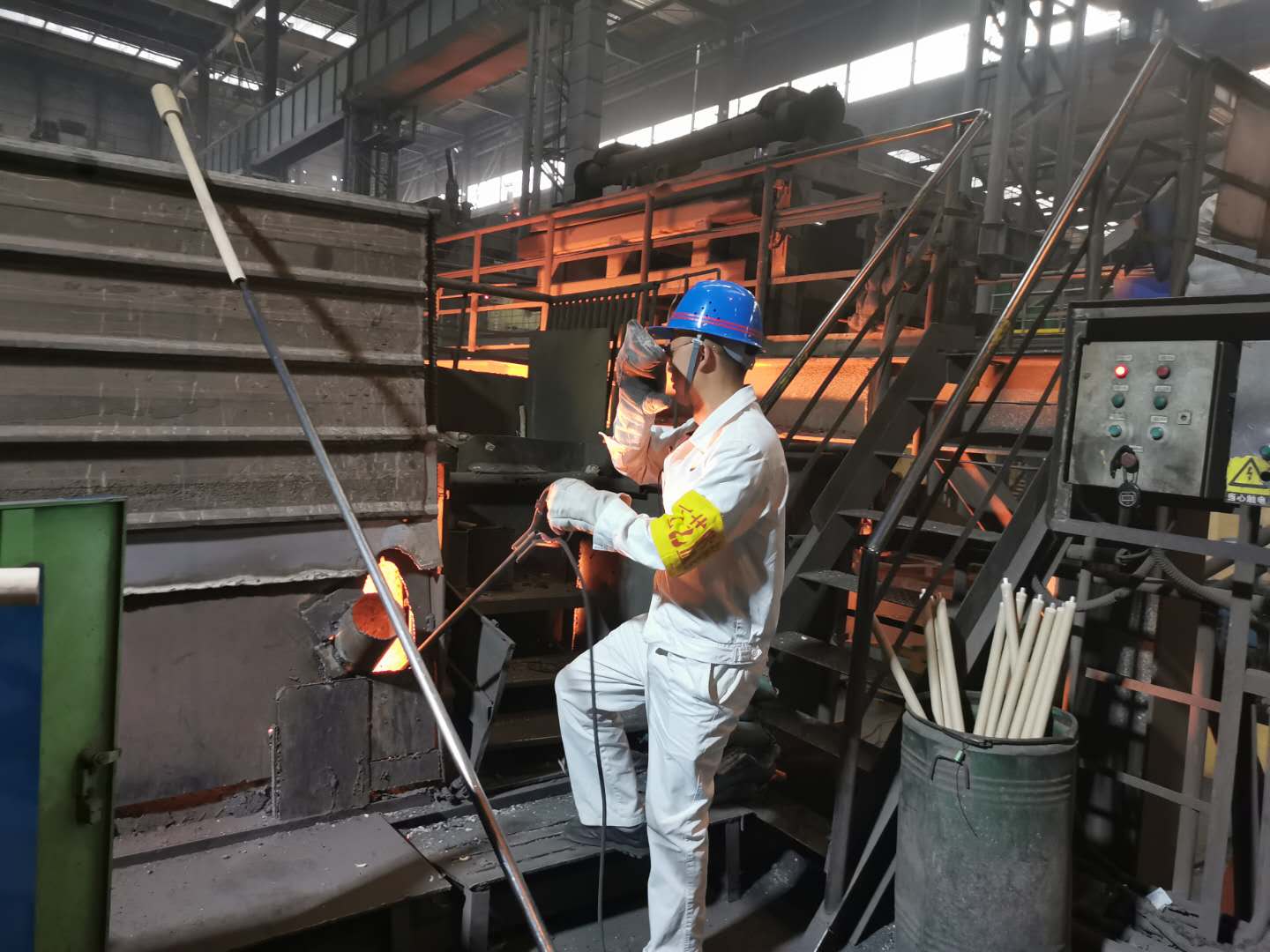 ��䓳���Է���|(zh��)�������o(h��)��