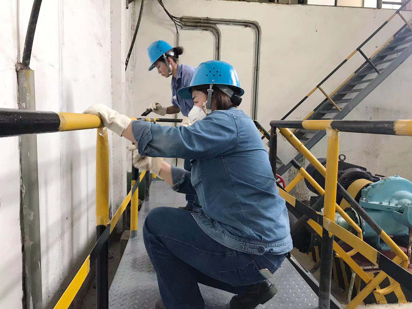 【鋼城文苑】刷漆的樂(lè)趣