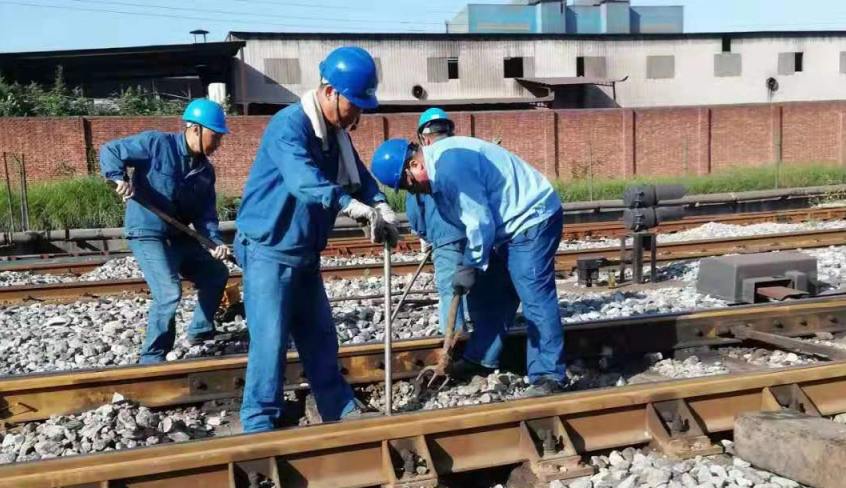 【鋼城文苑】我是一枚道釘 【鋼城文苑】我是一枚道釘