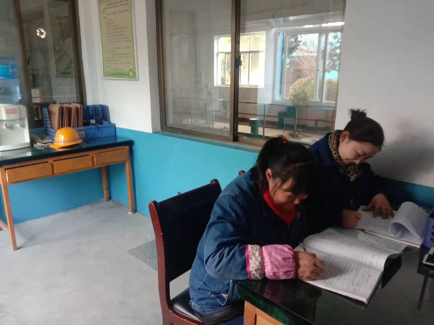 ��䓳���Է����ˎ�g������