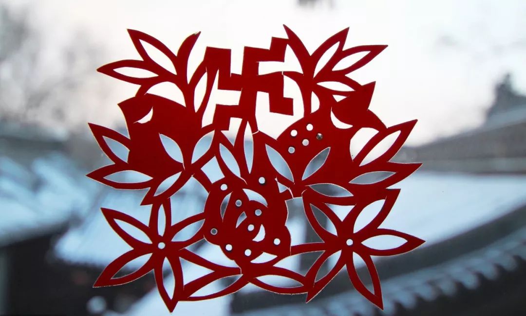 ��䓳���Է������Б�