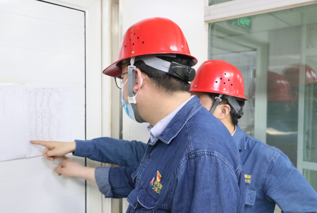 �����M���͡��l�]���m������  �������M�е��ס�������ӛ�ú���F�鿹���¹ڷ�������͏͹��ͮa��ؕ�I���M��������