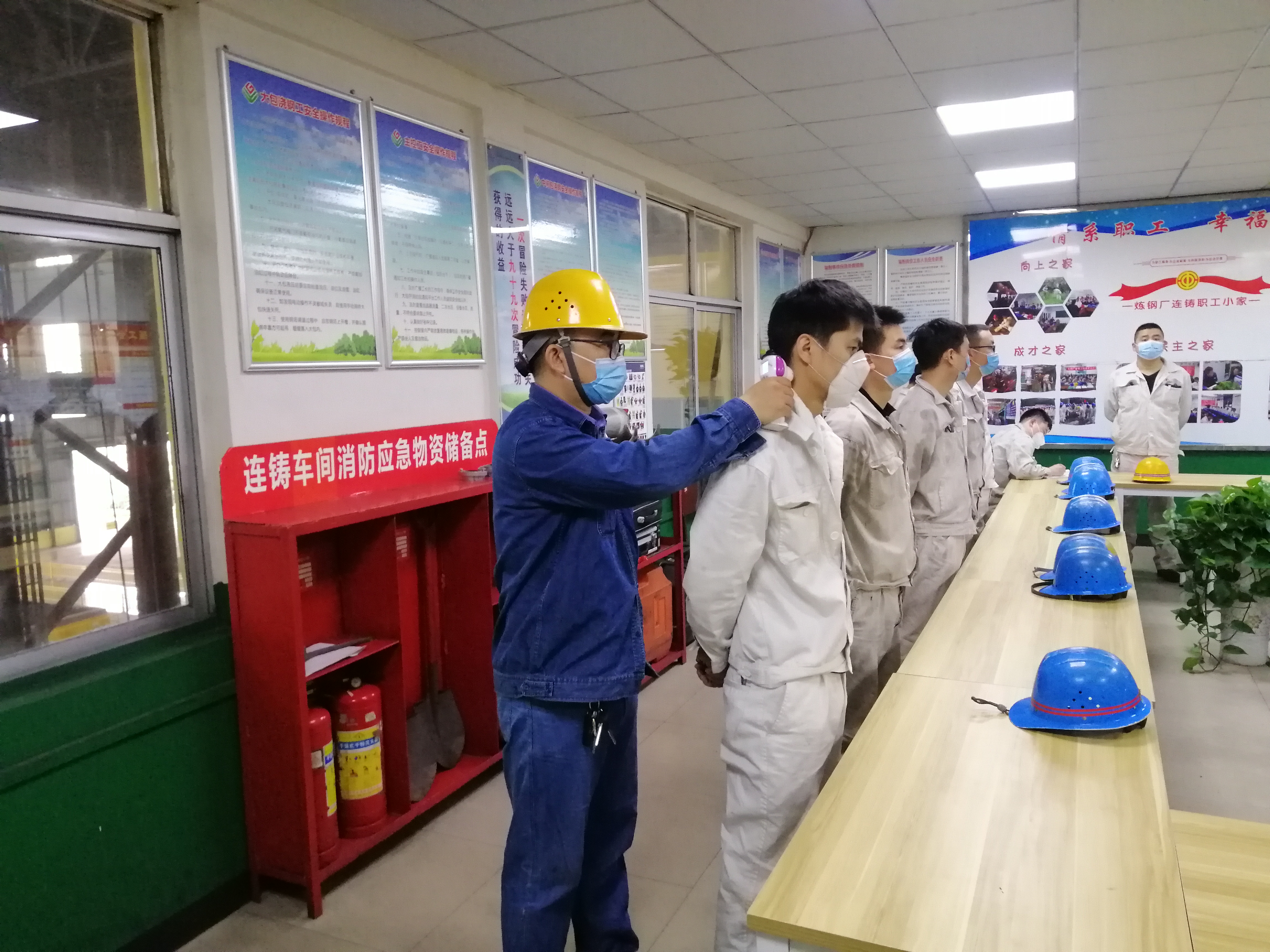 �����M�L(f��ng)�ɡ������ߡ�·�ϵ������(d��n)��(d��ng)����ӛ�h䓹�˾����������M���ˏ���