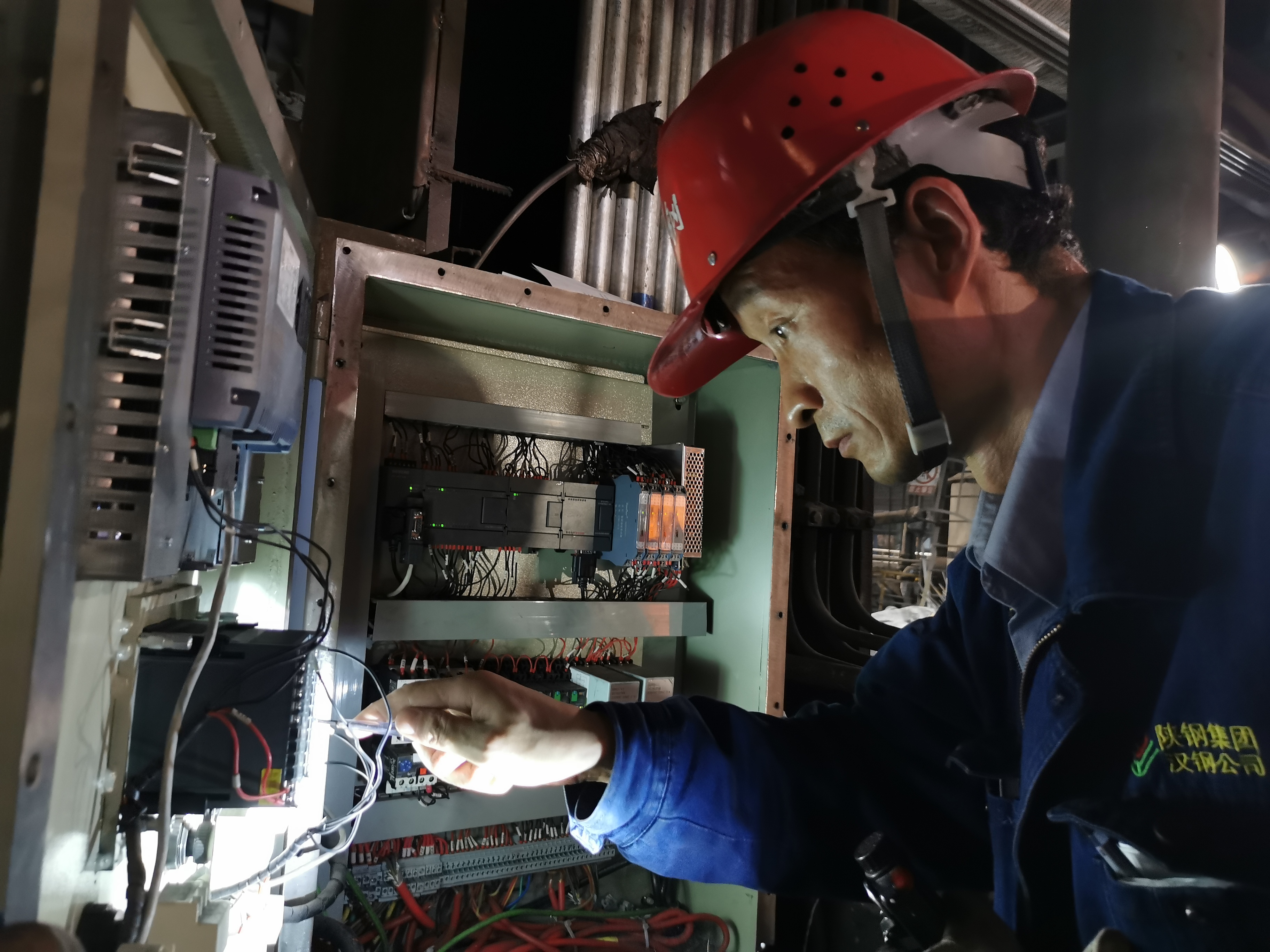 ���ɓ��������z���˵ĳ���ʹ��----ӛ�h䓹�˾ϵ�y�z�����M���˄���܊