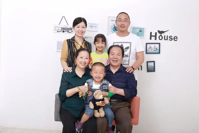 �����M���͡��h䓹�˾�T���s�@2020��h���С���������ͥ���Q̖