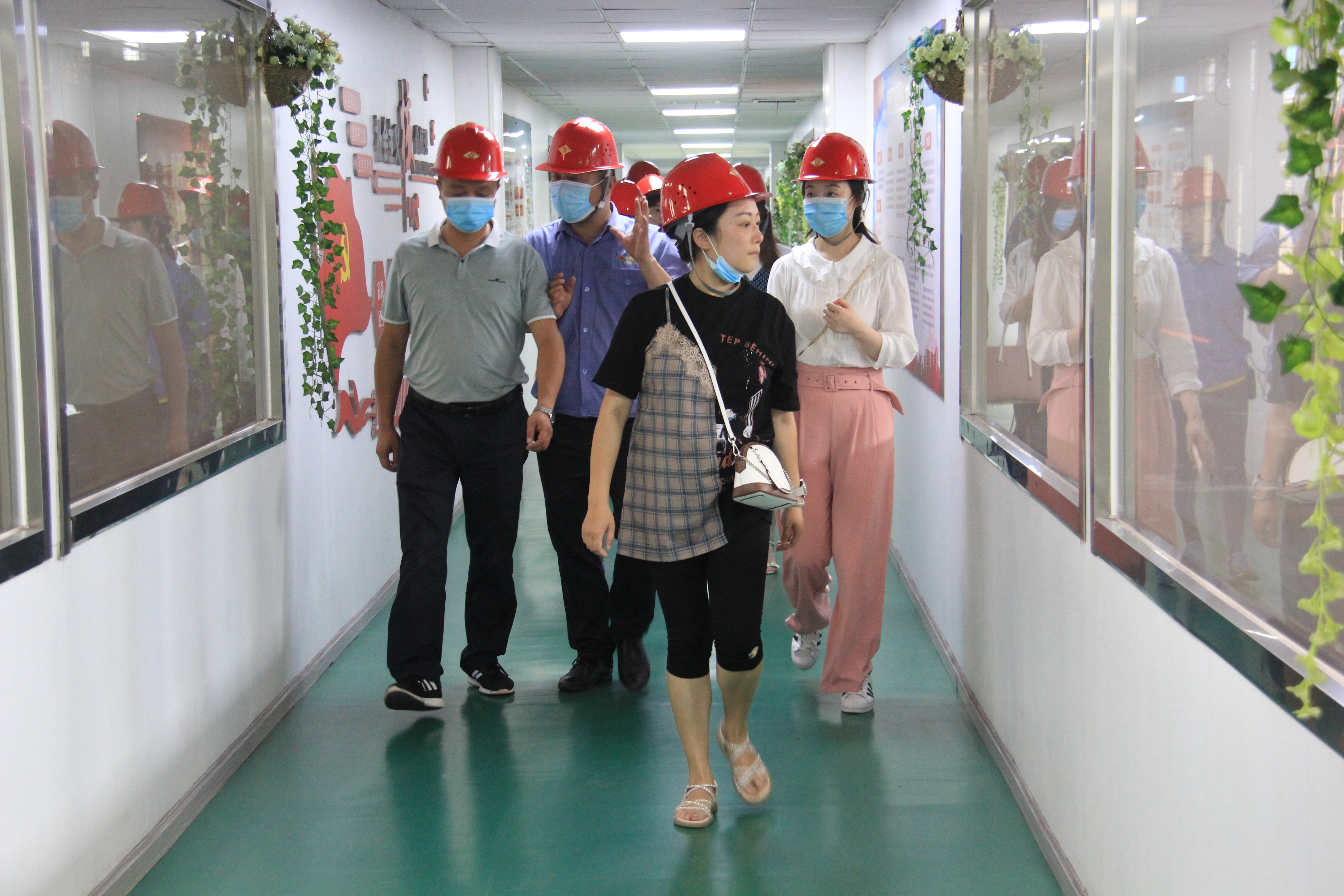 【工業旅游】市教育局檢查評估組對公司中小學生研學旅行實踐教育基地進行檢查評估 【工業旅游】市教育局檢查評估組對公司中小學生研學旅行實踐教育基地進行檢查評估