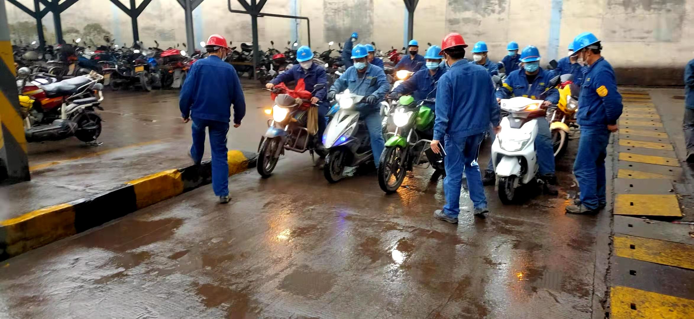 ���Ρ����������������ܶ�����ȫ���a�W