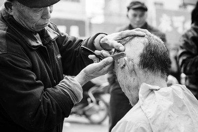 今年 你剃頭了嗎？