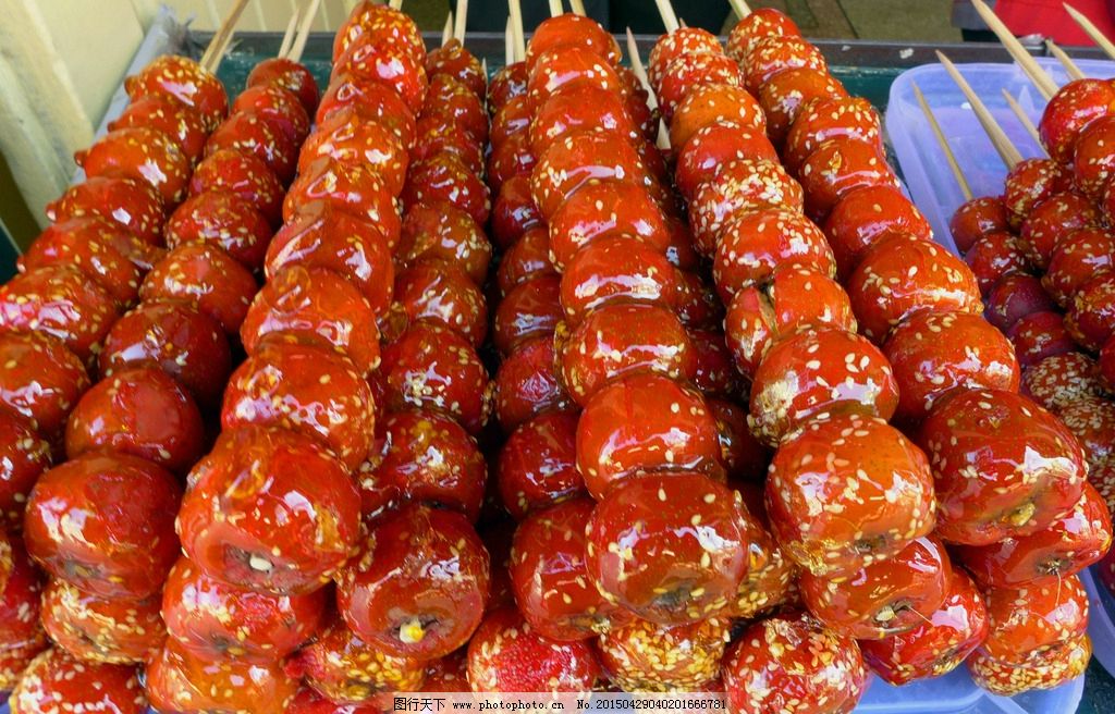 【鋼城文苑】賣糖葫蘆的大爺 【鋼城文苑】賣糖葫蘆的大爺