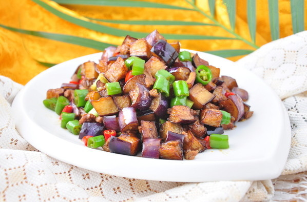 【鋼城文苑】百變茄香